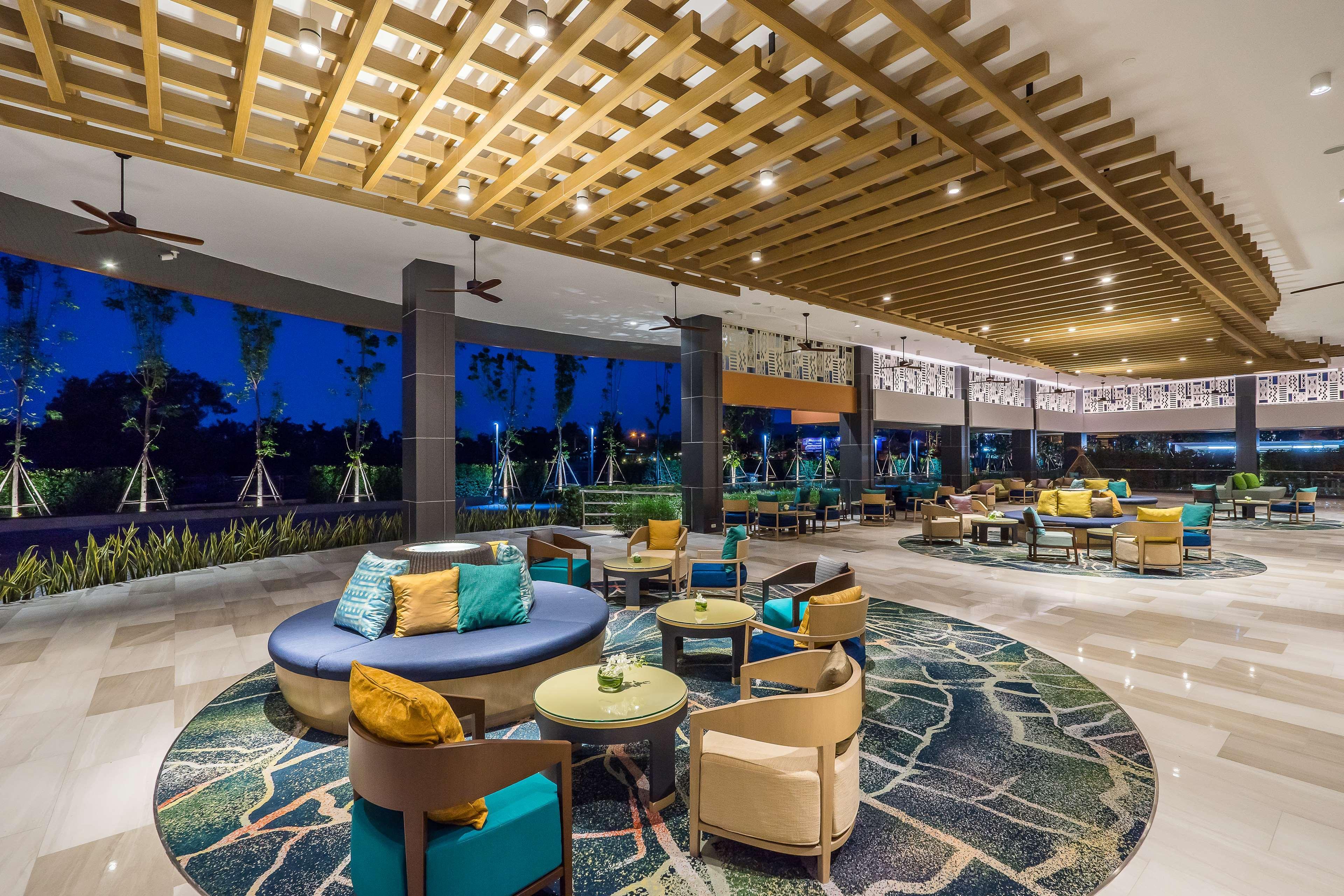 Avani+ Hua Hin Resort Cha-Am Extérieur photo