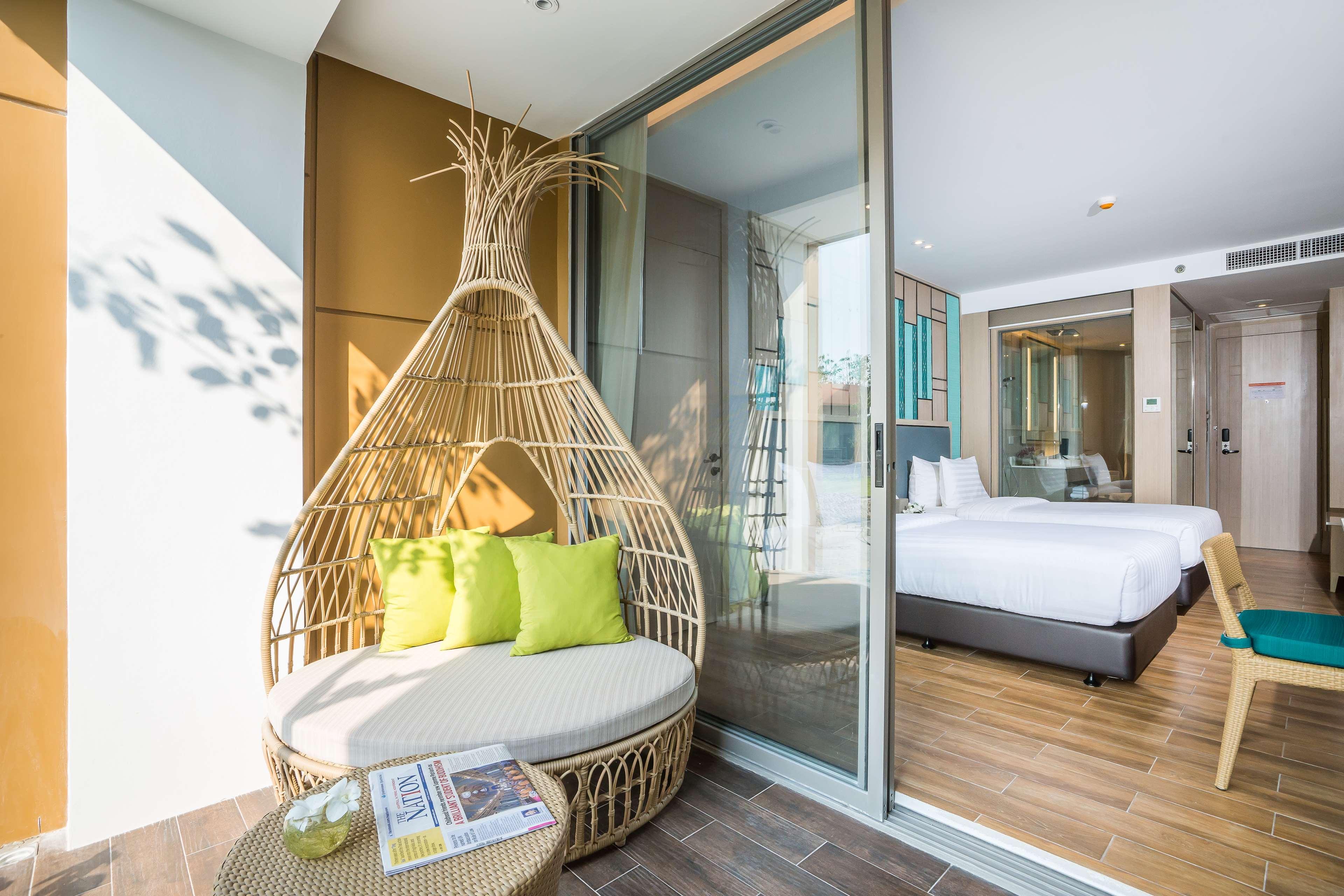 Avani+ Hua Hin Resort Cha-Am Extérieur photo