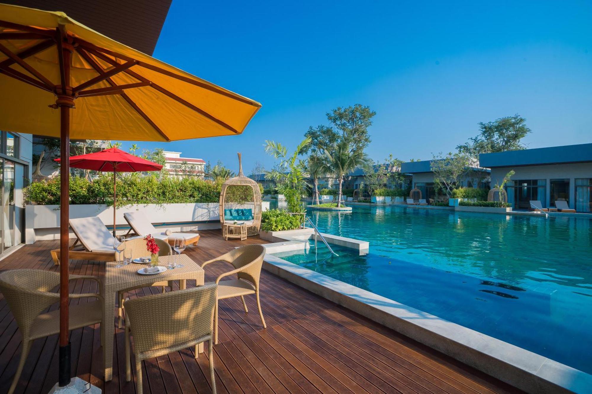 Avani+ Hua Hin Resort Cha-Am Extérieur photo