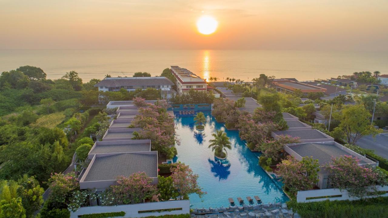 Avani+ Hua Hin Resort Cha-Am Extérieur photo